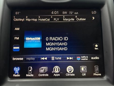 Used 2015 Chrysler 300 Limited RWD image 24