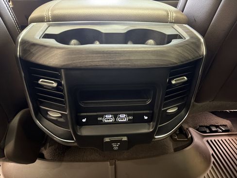 Used 2025 RAM 1500 Laramie image 28