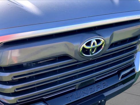 Used 2024 Toyota Tundra Limited AWD/4WD image 30