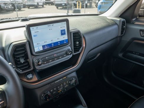 Used 2024 Ford Bronco Sport Outer Banks w/ Tech Package image 37