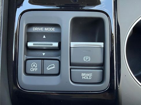 New 2026 Honda Pilot Touring image 29