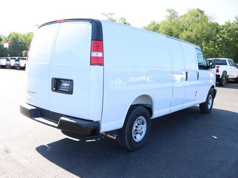 New 2026 Chevrolet Express 2500 Extended w/ Driver Convenience Package RWD image 26
