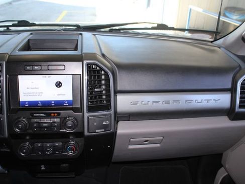 Used 2022 Ford F250 XLT w/ XLT Value Package image 27