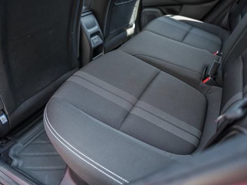 Used 2024 Hyundai Venue SEL FWD image 34