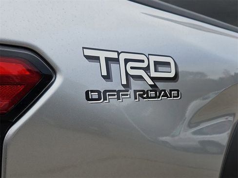 New 2025 Toyota Tacoma 4x4 Double Cab Hybrid image 4