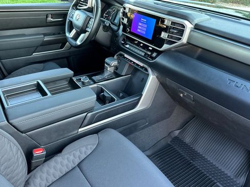 New 2026 Toyota Tundra SR5 image 18