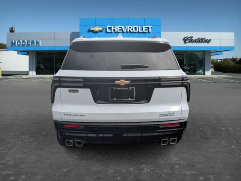 New 2026 Chevrolet Traverse High Country FWD image 7