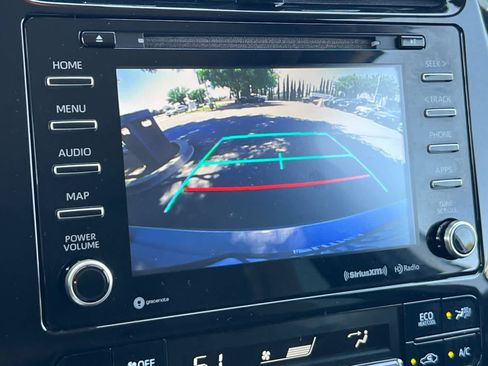 Used 2022 Toyota Prius Prime LE FWD image 22