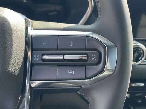 New 2026 GMC Canyon Elevation image 12