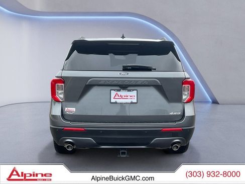 Used 2021 Ford Explorer XLT w/ Equipment Group 202A image 4