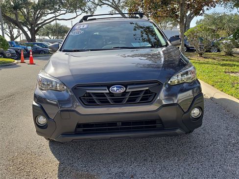 Used 2021 Subaru Crosstrek 2.5i Sport w/ Moonroof Package image 2