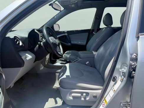 Used 2007 Toyota RAV4 Limited AWD/4WD image 9