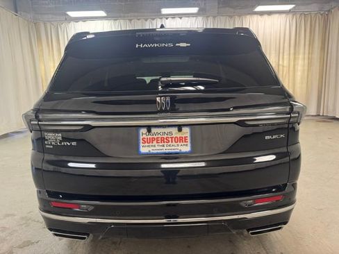Used 2025 Buick Enclave Avenir w/ Super Cruise Package AWD/4WD image 5