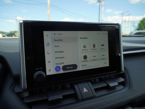 Used 2024 Toyota RAV4 XLE w/ Weather Package AWD/4WD image 16