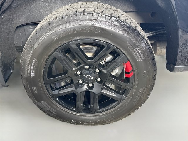 Used 2021 Chevrolet Silverado 1500 RST w/ Redline Edition AWD/4WD image 36