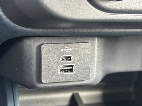 New 2026 Ford Maverick XL image 17