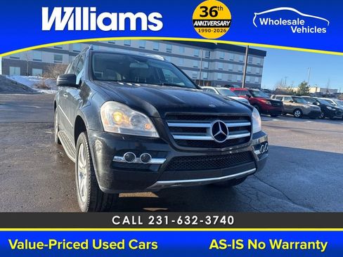 Used 2011 Mercedes-Benz GL 450 4MATIC image 28