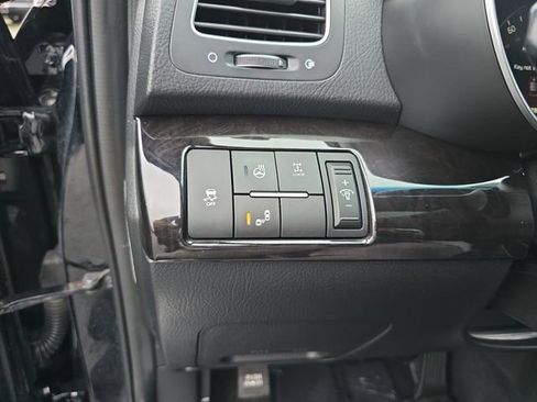 Used 2014 Kia Sorento SX image 19