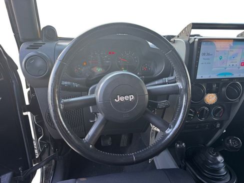 Used 2007 Jeep Wrangler X image 14