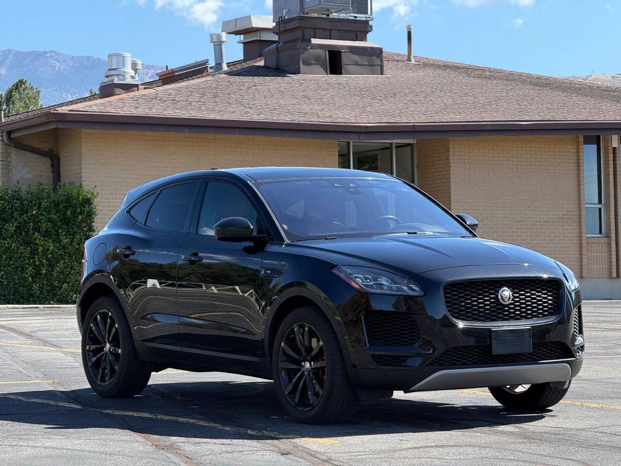 Used 2020 Jaguar E-PACE SE AWD/4WD image 7