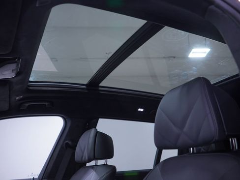 Used 2026 BMW X7 xDrive40i w/ M Sport Package image 8