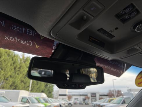 Used 2017 Chevrolet Tahoe LT w/ Luxury Package image 27