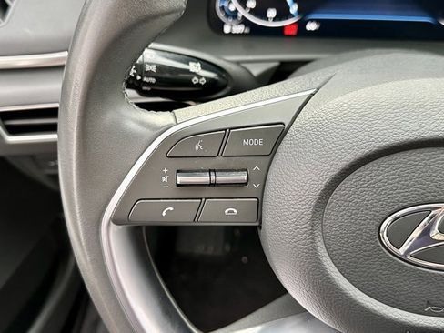Used 2021 Hyundai Sonata SEL w/ Convenience Package image 32