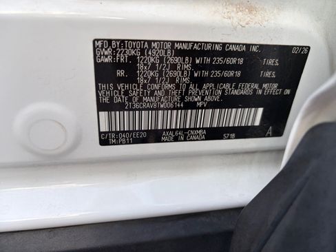 Used 2026 Toyota RAV4 XLE Premium AWD/4WD image 33