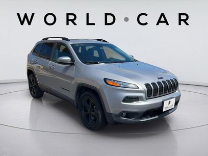Used 2018 Jeep Cherokee Latitude w/ Altitude Package