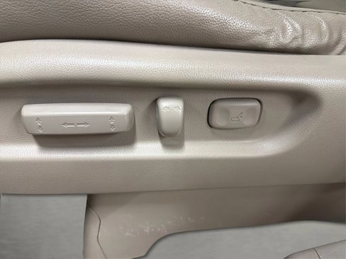 Used 2017 Honda Odyssey EX-L image 34