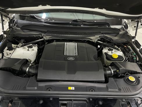 Used 2015 Land Rover Range Rover Supercharged image 24