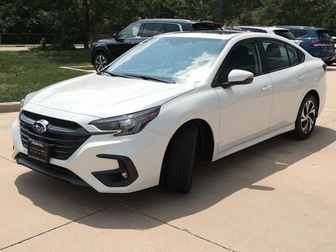 New 2025 Subaru Legacy Premium AWD/4WD image 8