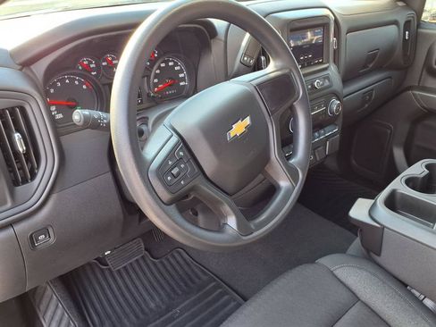 Used 2026 Chevrolet Silverado 1500 Custom w/ Turbomax Blackout Package RWD image 17