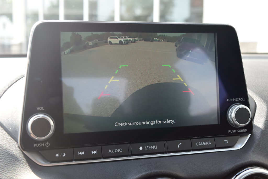 Used 2024 Nissan Sentra SV FWD image 14