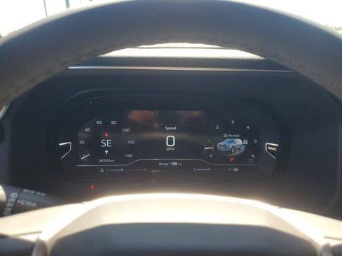 Used 2024 GMC Yukon Denali image 23