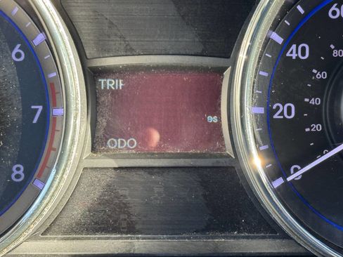 Used 2011 Hyundai Sonata GLS image 17