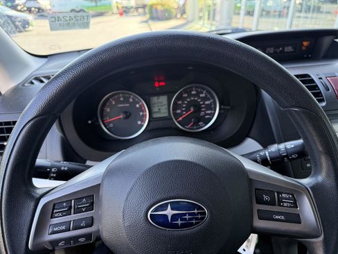 Used 2014 Subaru Forester 2.5i AWD/4WD image 14