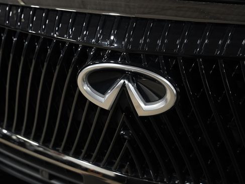 Used 2025 INFINITI QX80 Autograph AWD/4WD image 22