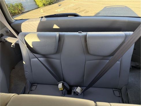 Used 2006 Toyota Highlander Limited image 17