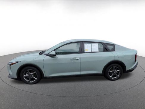 Used 2025 Kia K4 FWD image 8