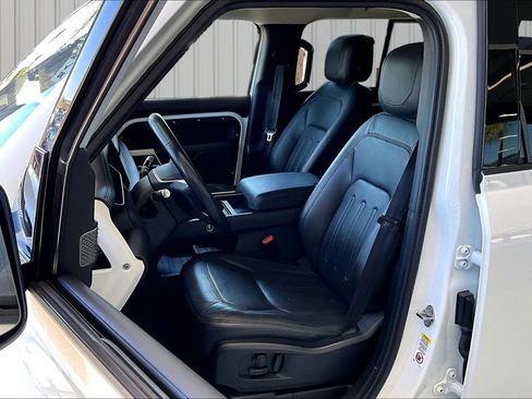 Used 2020 Land Rover Defender 110 First Edition AWD/4WD image 16