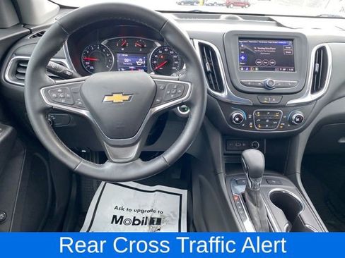 Used 2023 Chevrolet Equinox LT image 7