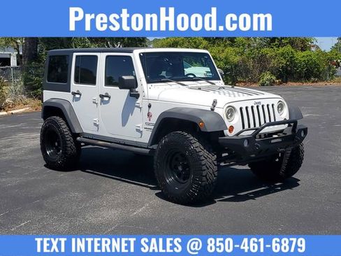 Used 2012 Jeep Wrangler Unlimited Sport image 1