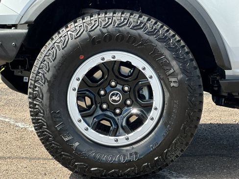 New 2026 Ford Bronco Badlands AWD/4WD image 38