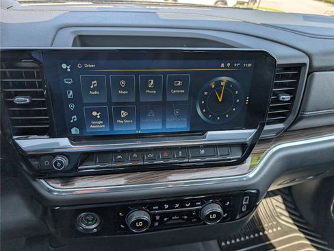 Used 2024 Chevrolet Silverado 1500 RST AWD/4WD image 25