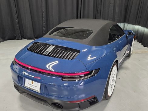 Certified 2023 Porsche 911 Carrera GTS image 3