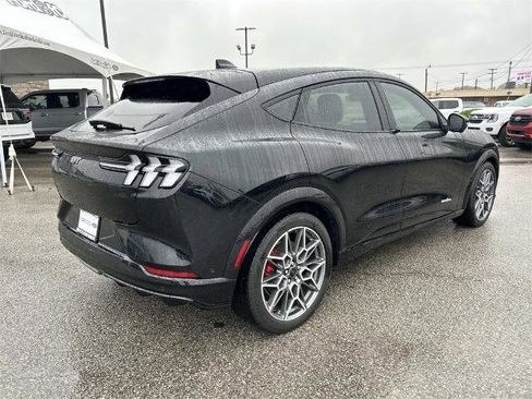 Certified 2024 Ford Mustang Mach-E GT image 4