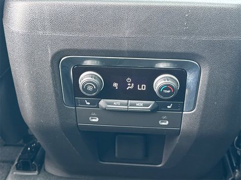 Used 2021 Chevrolet Tahoe Premier image 27