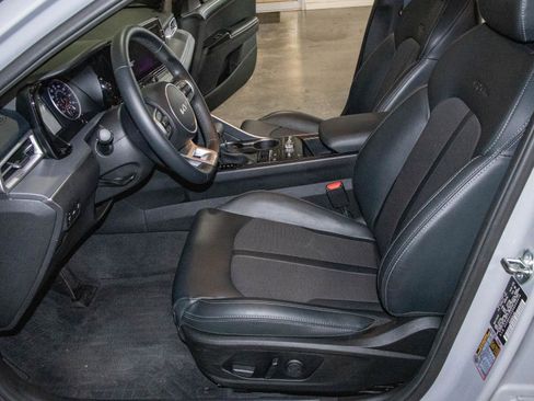 Used 2024 Kia K5 GT-Line image 8