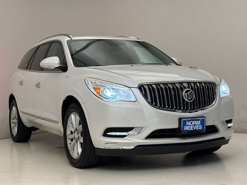 Used 2016 Buick Enclave Premium w/ Experience Buick Package FWD image 4